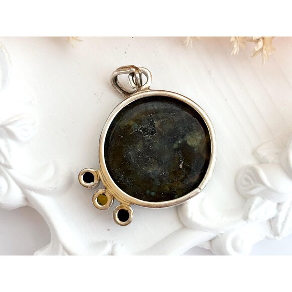 Labradorite Round Gemstone Bezel Set Sterling Silver 925 Vintage Pendant - Picture 2 of 10